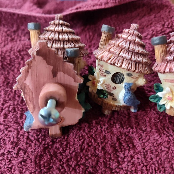 Vintage Bird House Pull Knobs,  Set of 6 - Picture 4 of 4